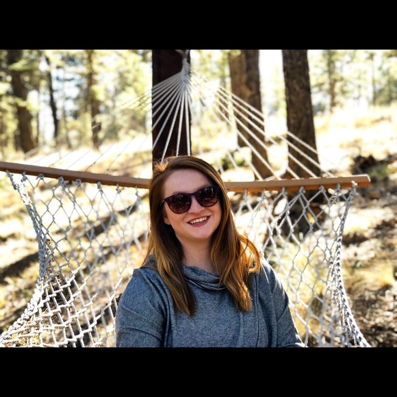 Meet your Posher, Heather - Picture 3 of 4